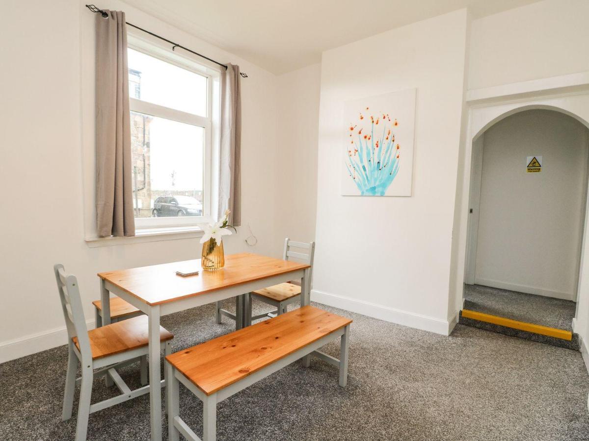 Annielea Is A Cosy 3 Bed Cottage In Helensburgh Dış mekan fotoğraf